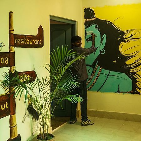 Zostel Varanasi Hostel Bagian luar foto
